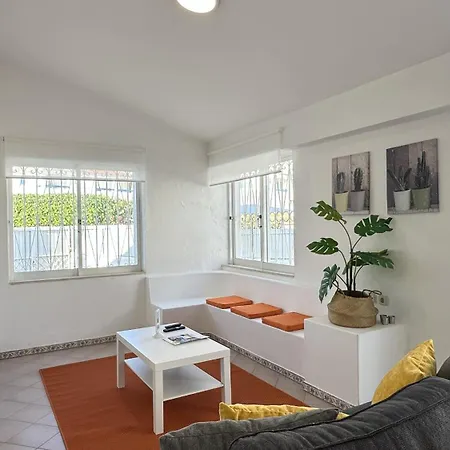 Rosa - Private Pool - 8 Pax -