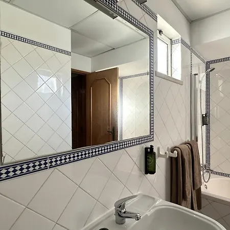 Rosa - Private Pool - 8 Pax - Albufeira