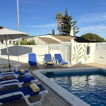 Villa Rosa - Private Pool - 8 Pax -